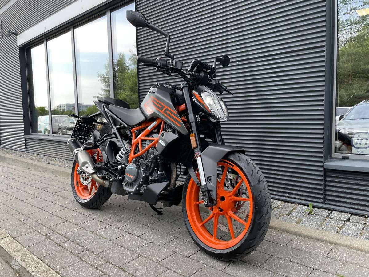 KTM Duke 125cc, street / classic