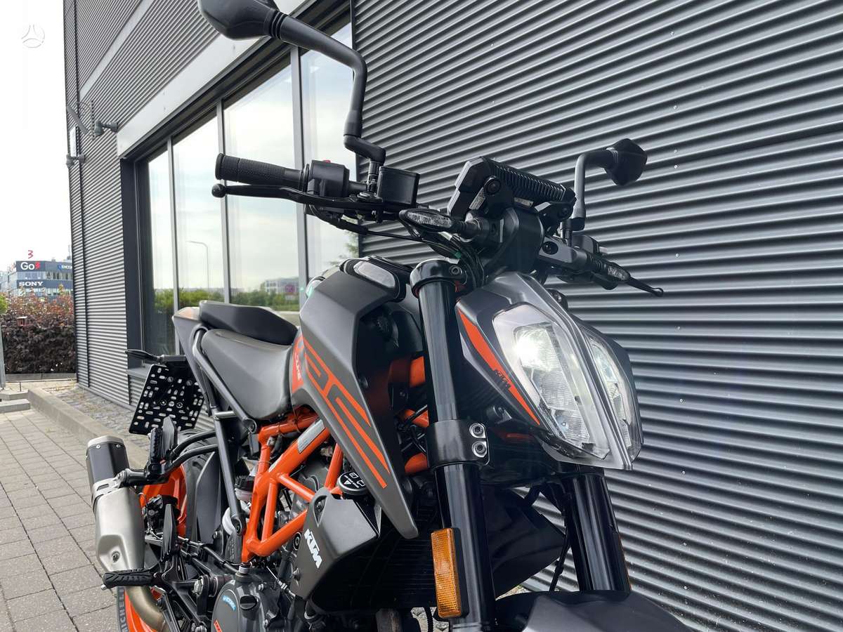 KTM Duke 125cc, street / classic