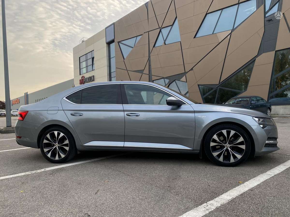 Škoda Superb - 4