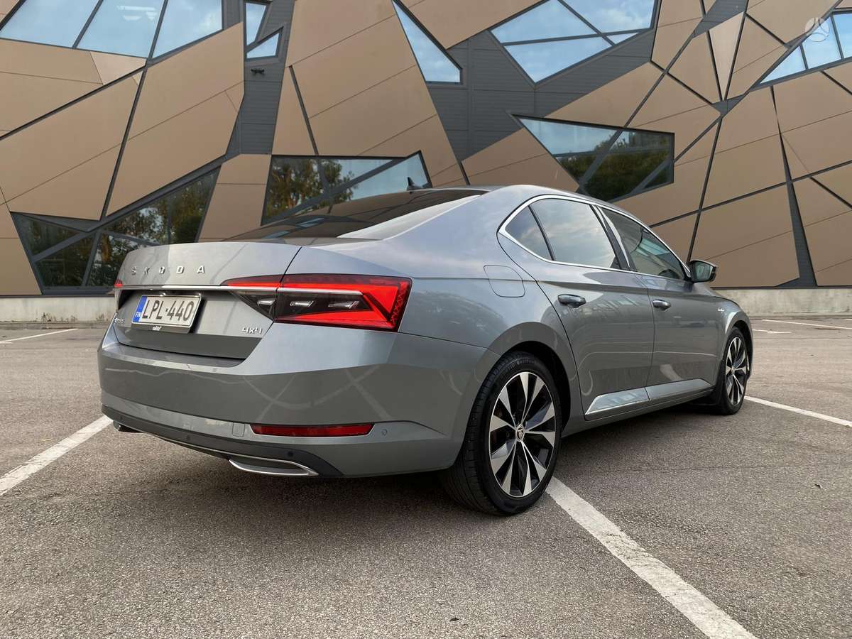 Škoda Superb - 5