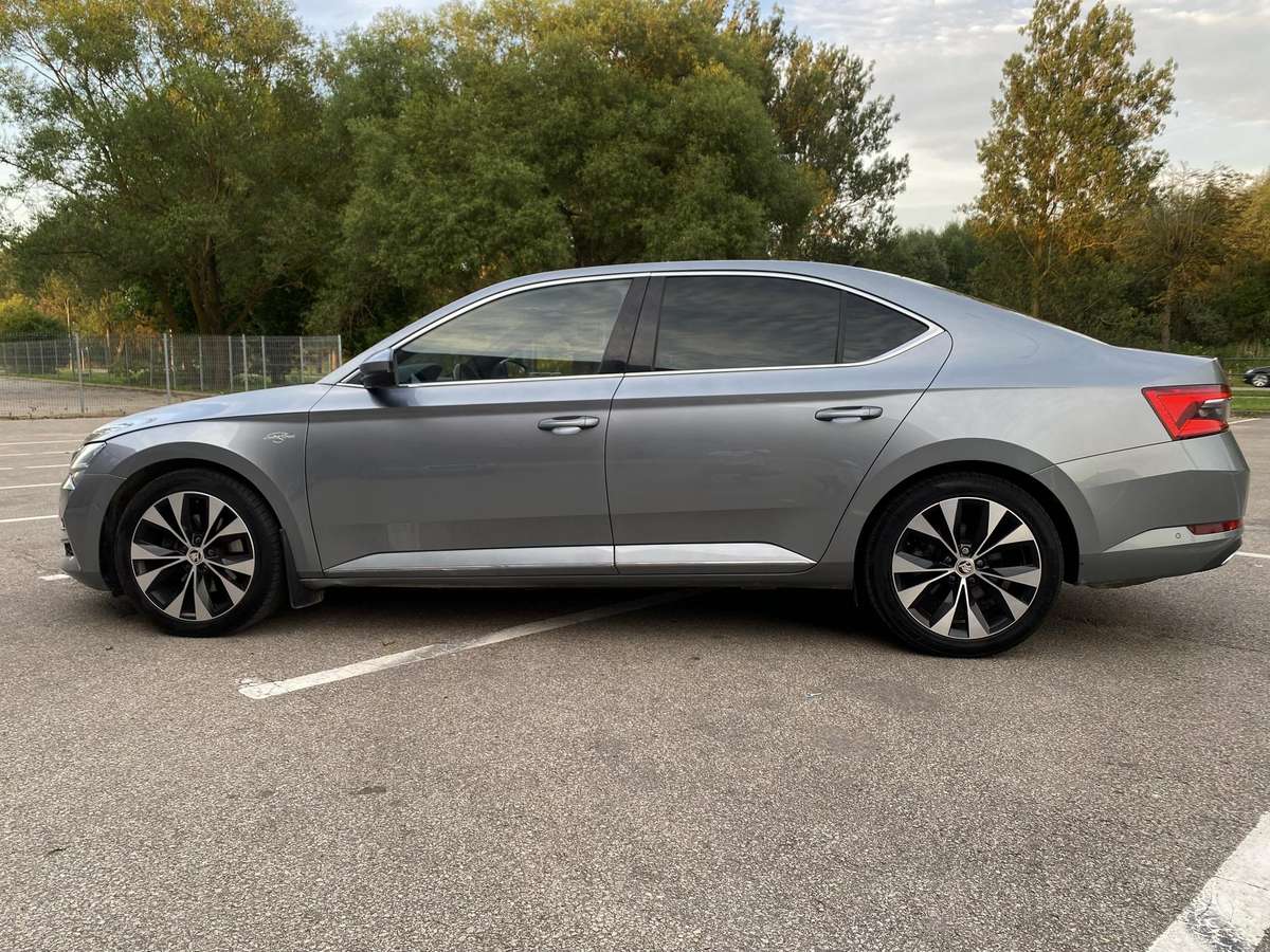 Škoda Superb - 8