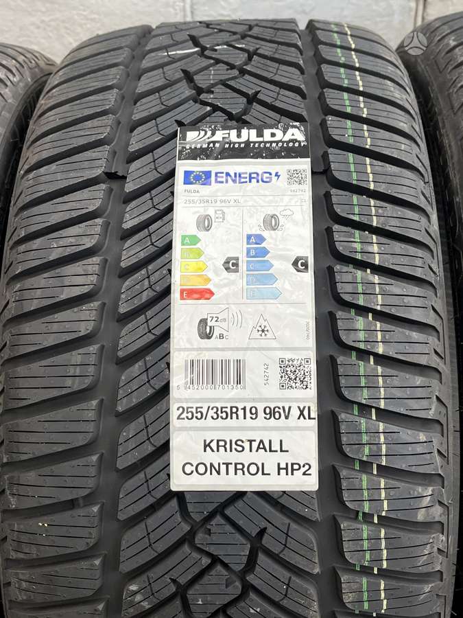 Fulda Kristall Control HP2, winter 225/45 R18