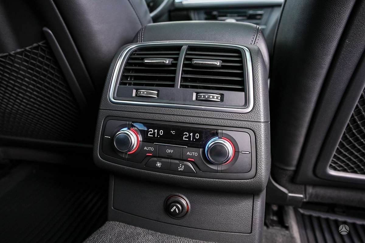 Audi A6, 3.0 l., universalas