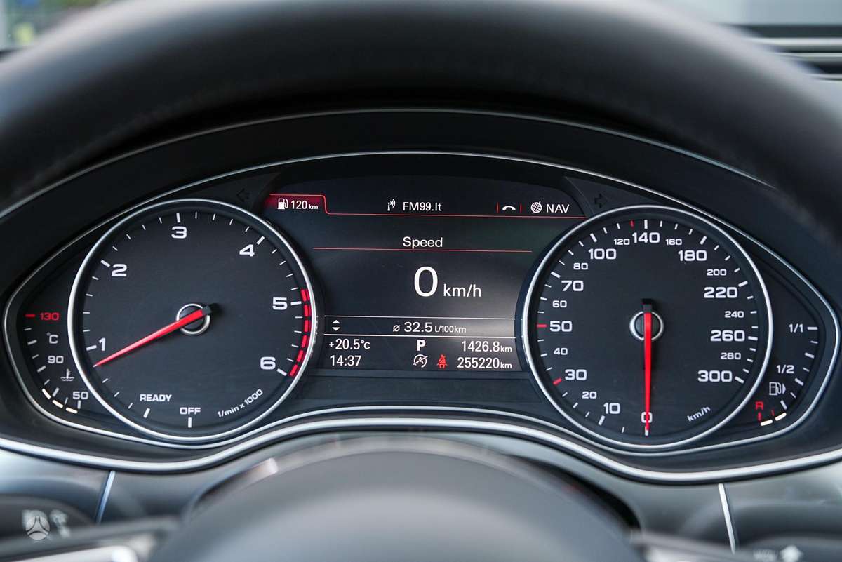 Audi A6, 3.0 l., universalas