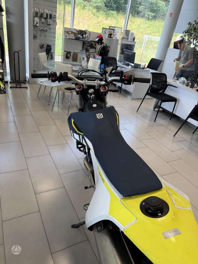 Husqvarna Enduro 693cc, эндуро / adventure