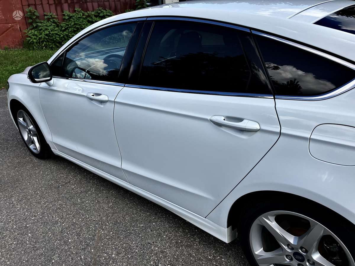 Ford Mondeo, 2.0 l., hatchback
