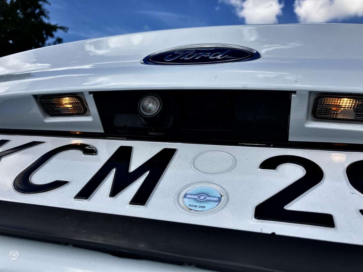 Ford Mondeo, 2.0 l., hatchback