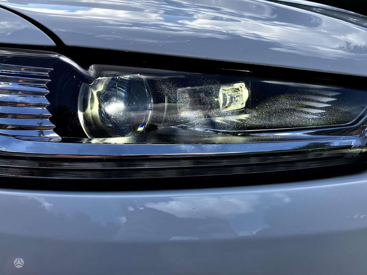 Ford Mondeo, 2.0 l., hatchback