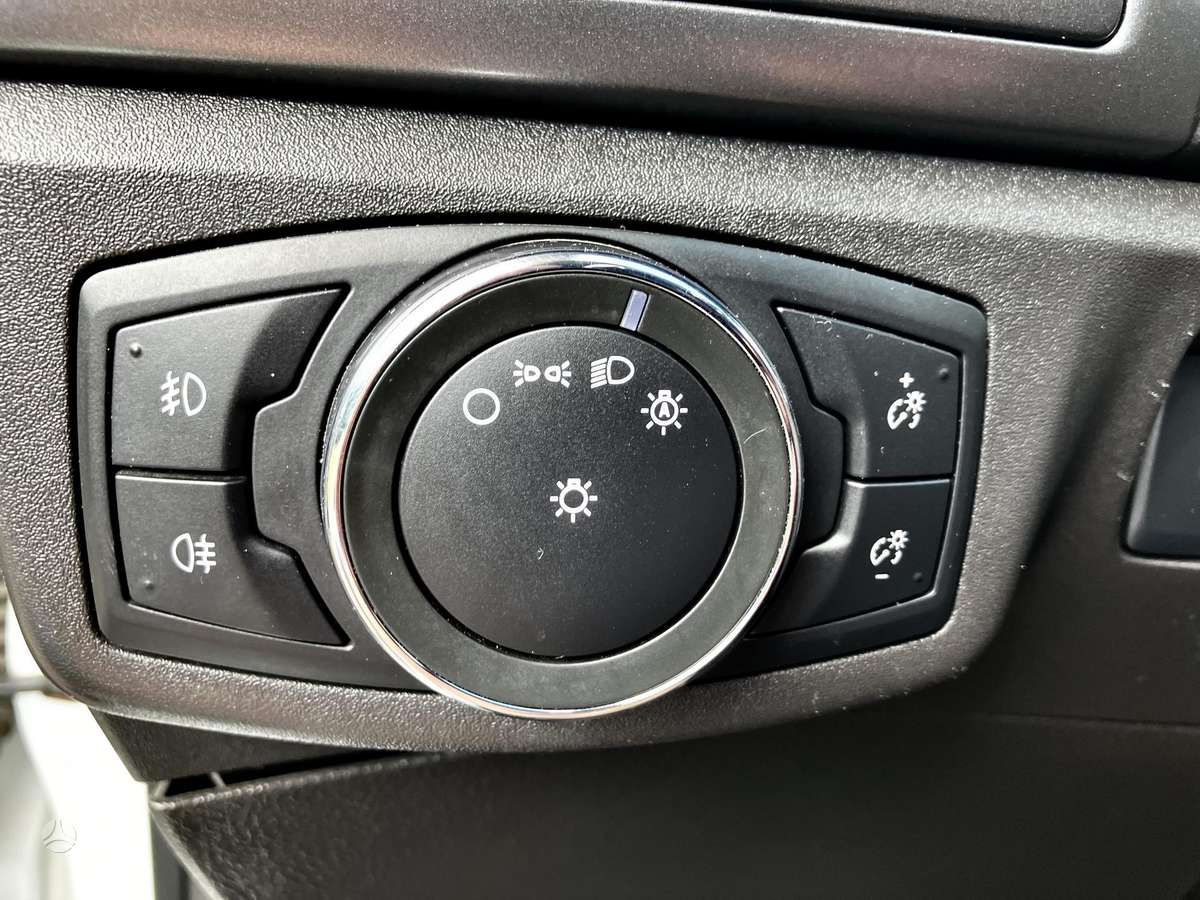 Ford Mondeo, 2.0 l., hatchback