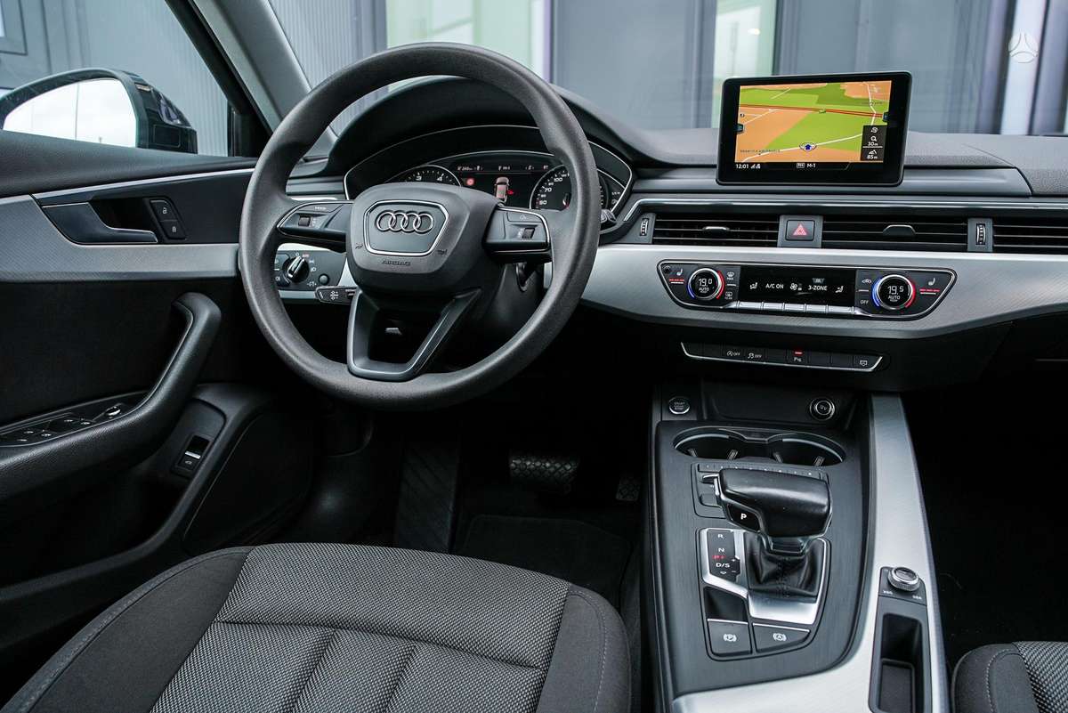 Audi A4, 2.0 l., universalas