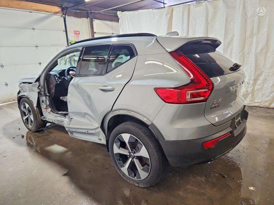 Volvo XC40, 2.0 l., Универсал