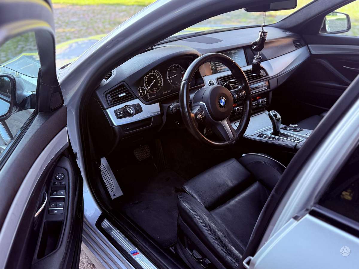 BMW 530, 3.0 l., Седан