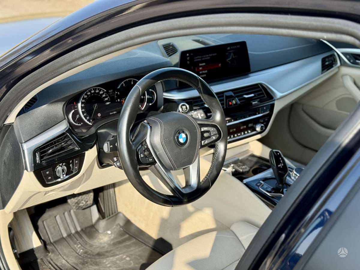 BMW 520, 2.0 l., wagon