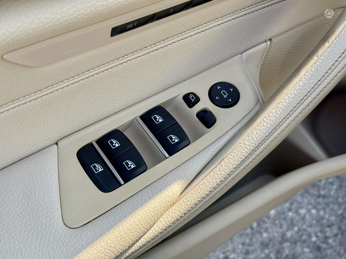 BMW 520, 2.0 l., wagon