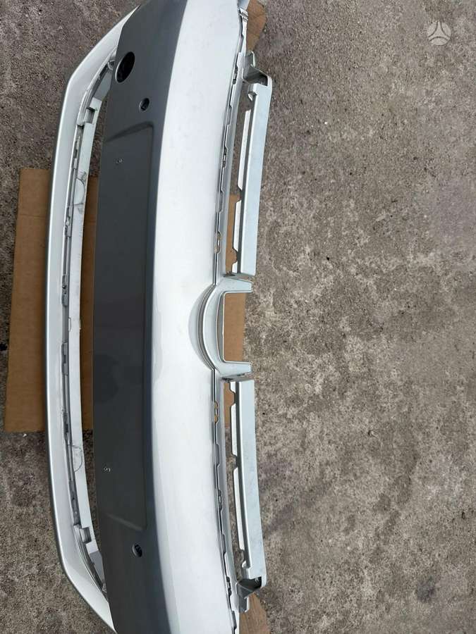 Volkswagen Golf bamperi