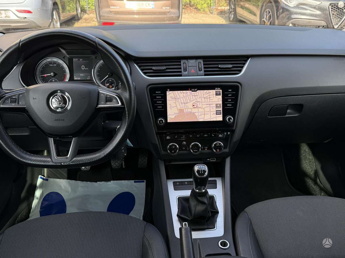 Skoda Octavia, 1.6 l., Универсал