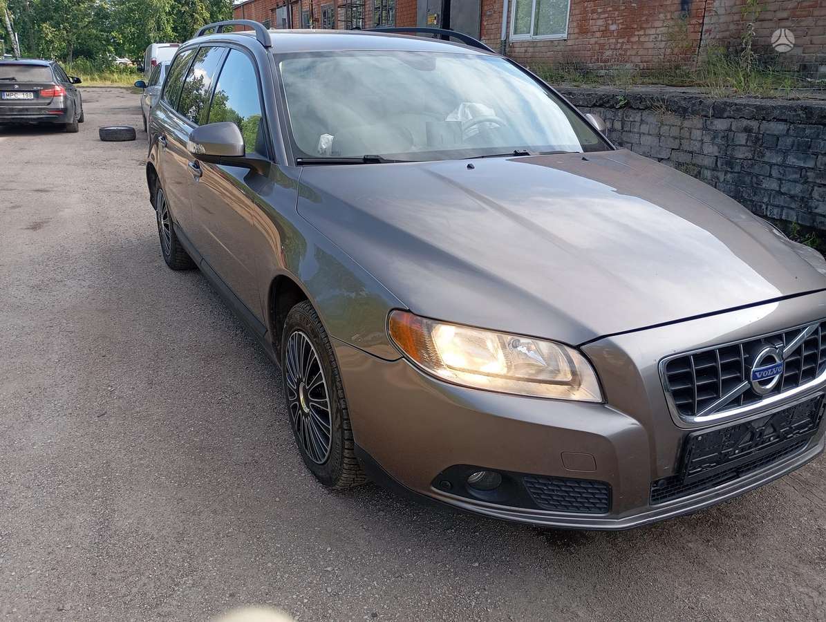 Volvo V70, 2.0 l., Универсал