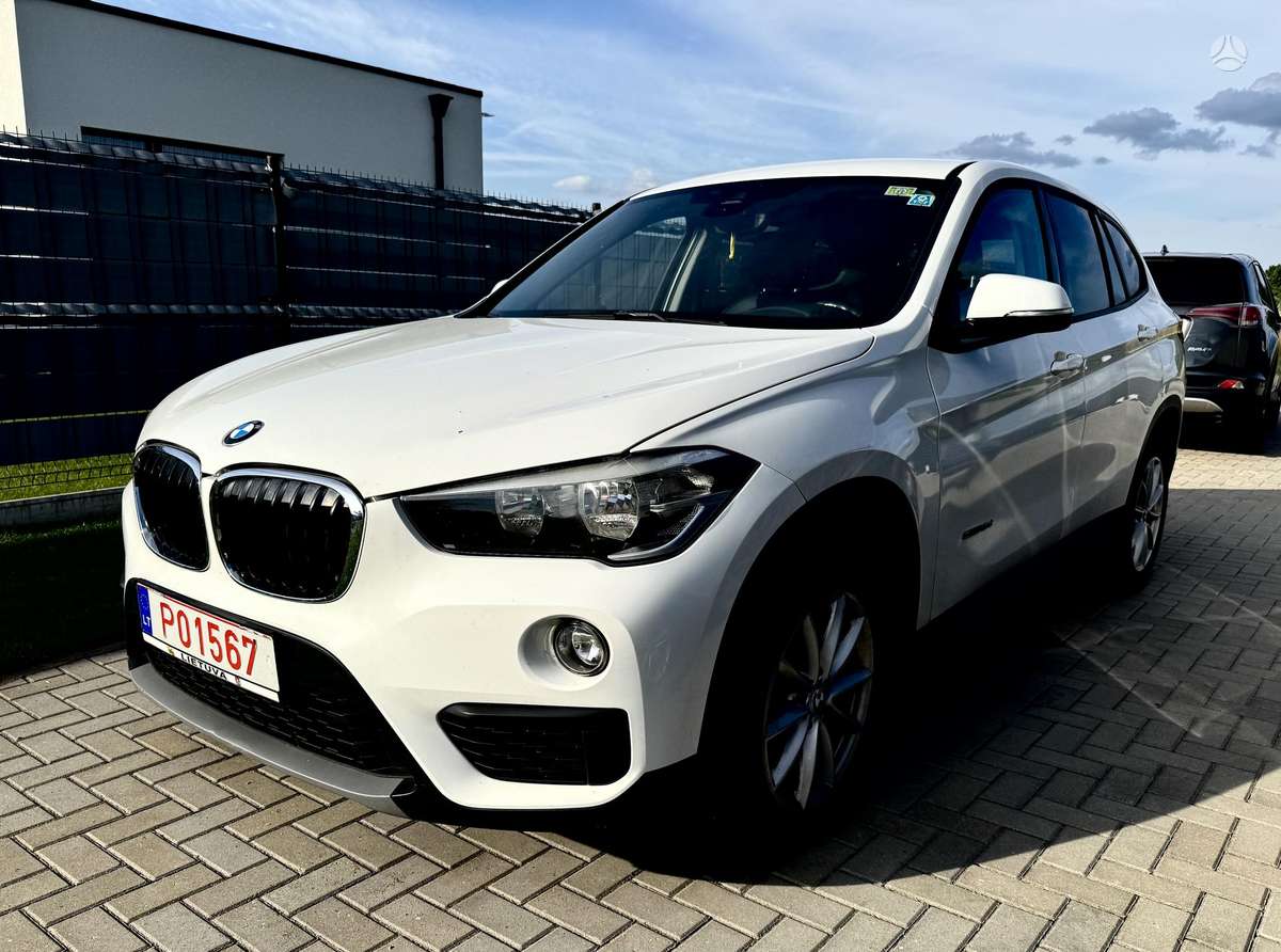 BMW X1, 2.0 l., Внедорожник / Кроссовер