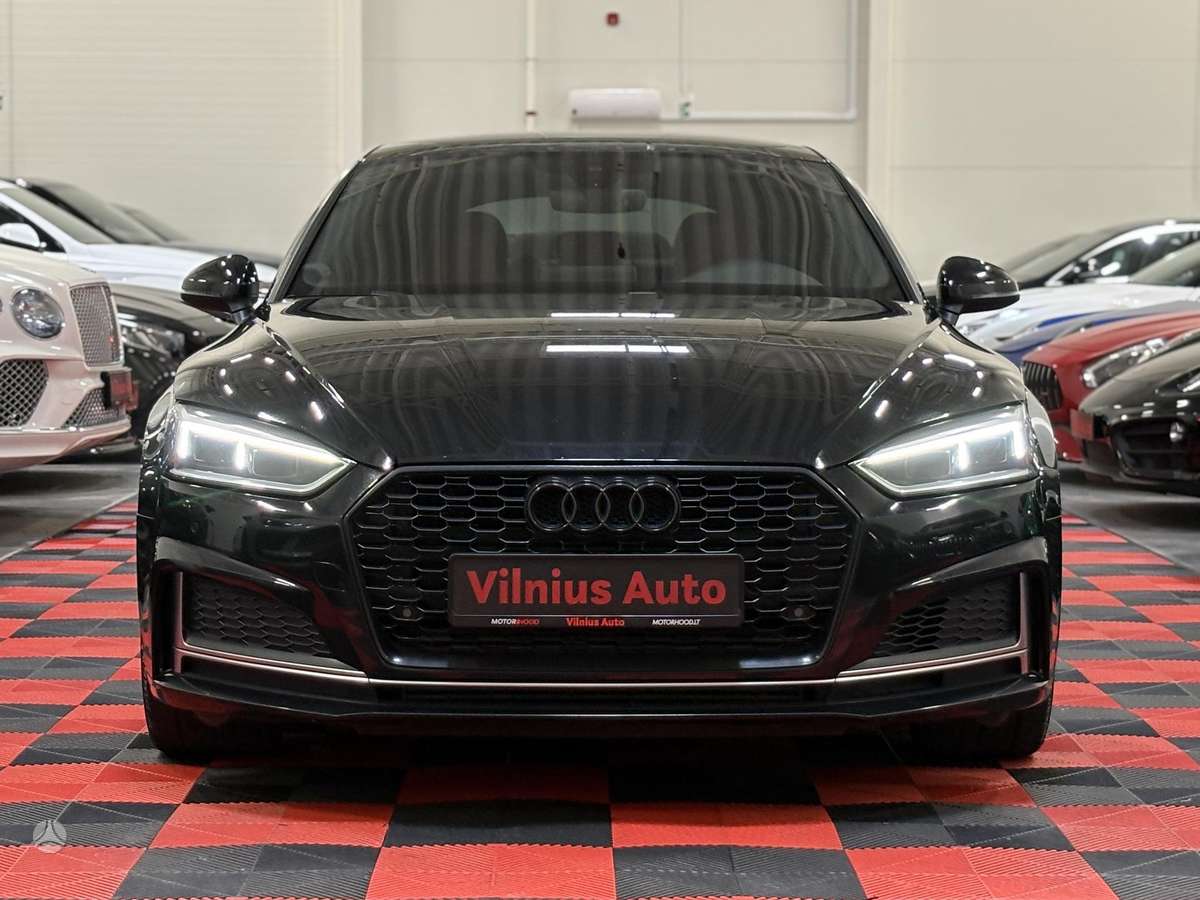 Audi S5, 3.0 l., Седан