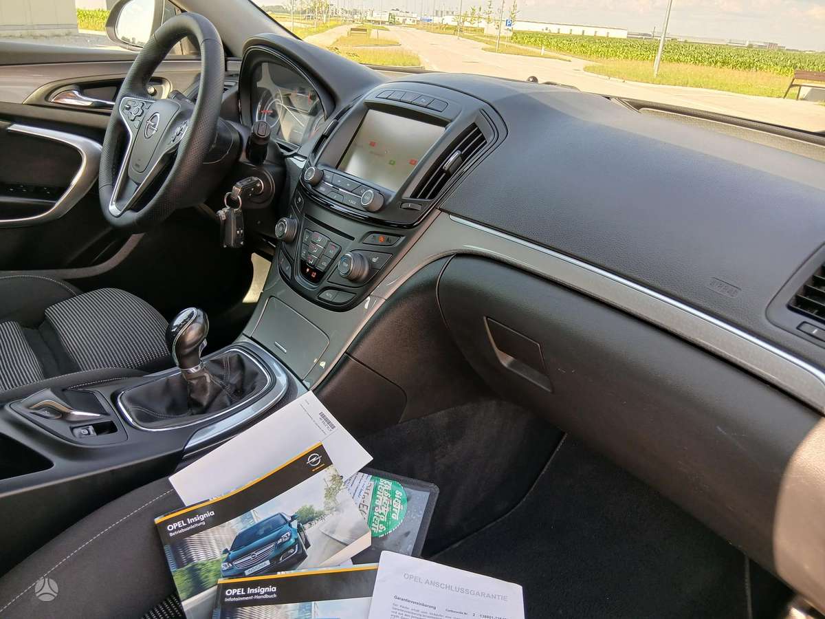 Opel Insignia, 2.0 l., Универсал