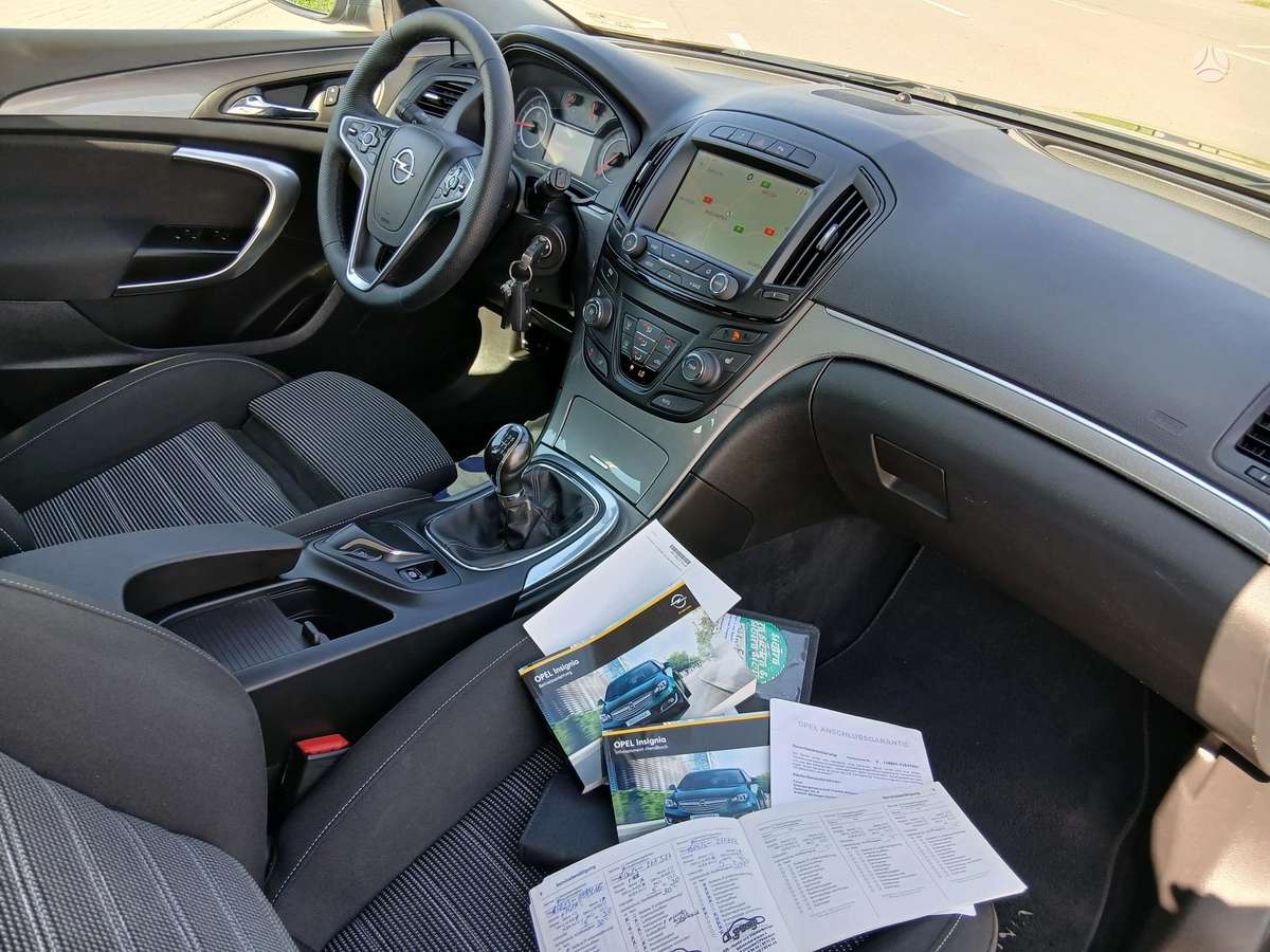 Opel Insignia, 2.0 l., Универсал
