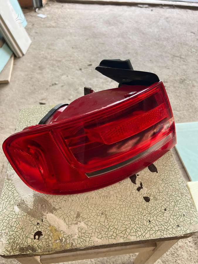 Audi A4, 8k5 945 096 d, фары
