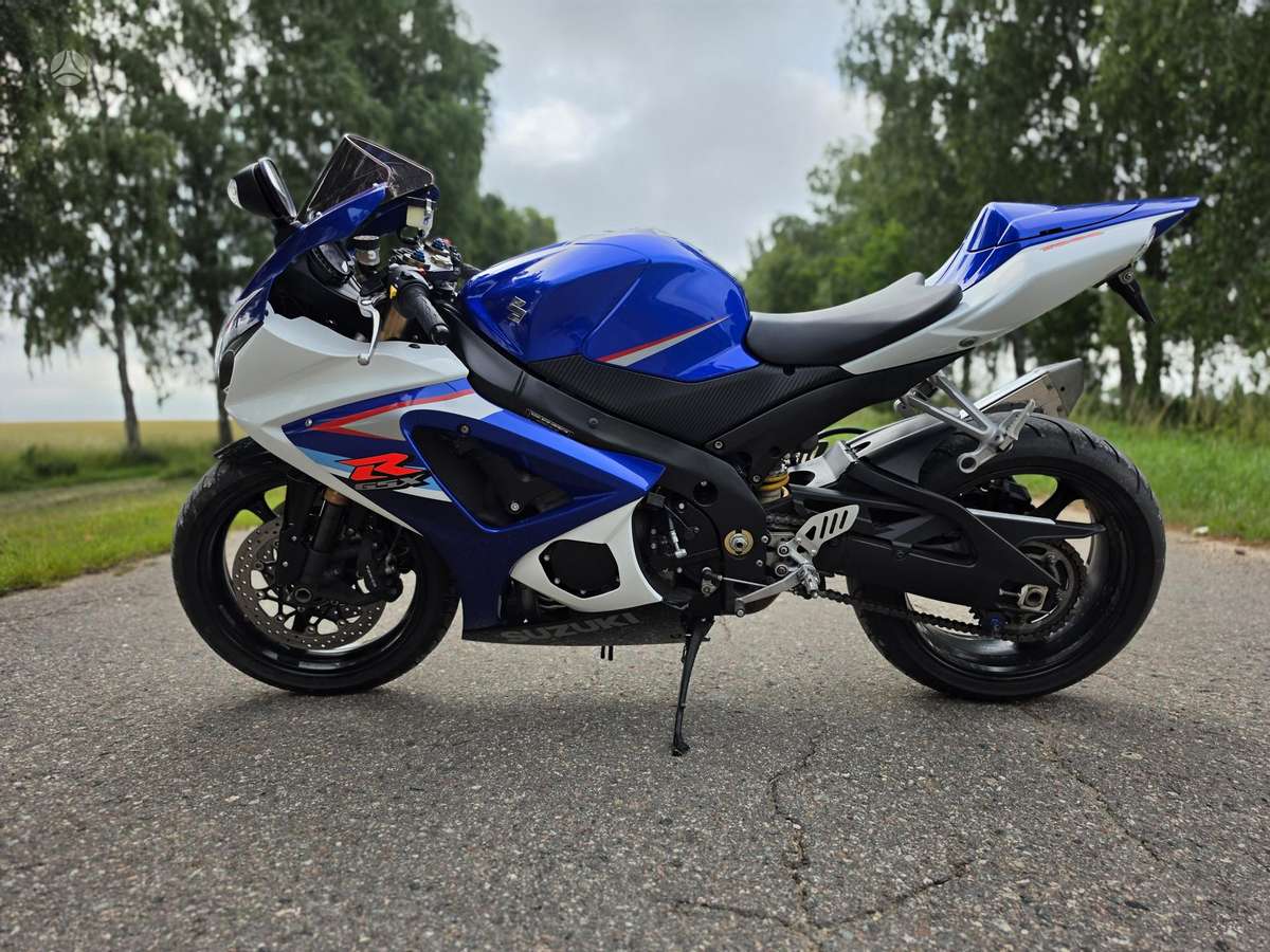 Suzuki GSX-R 999cc, superbikes