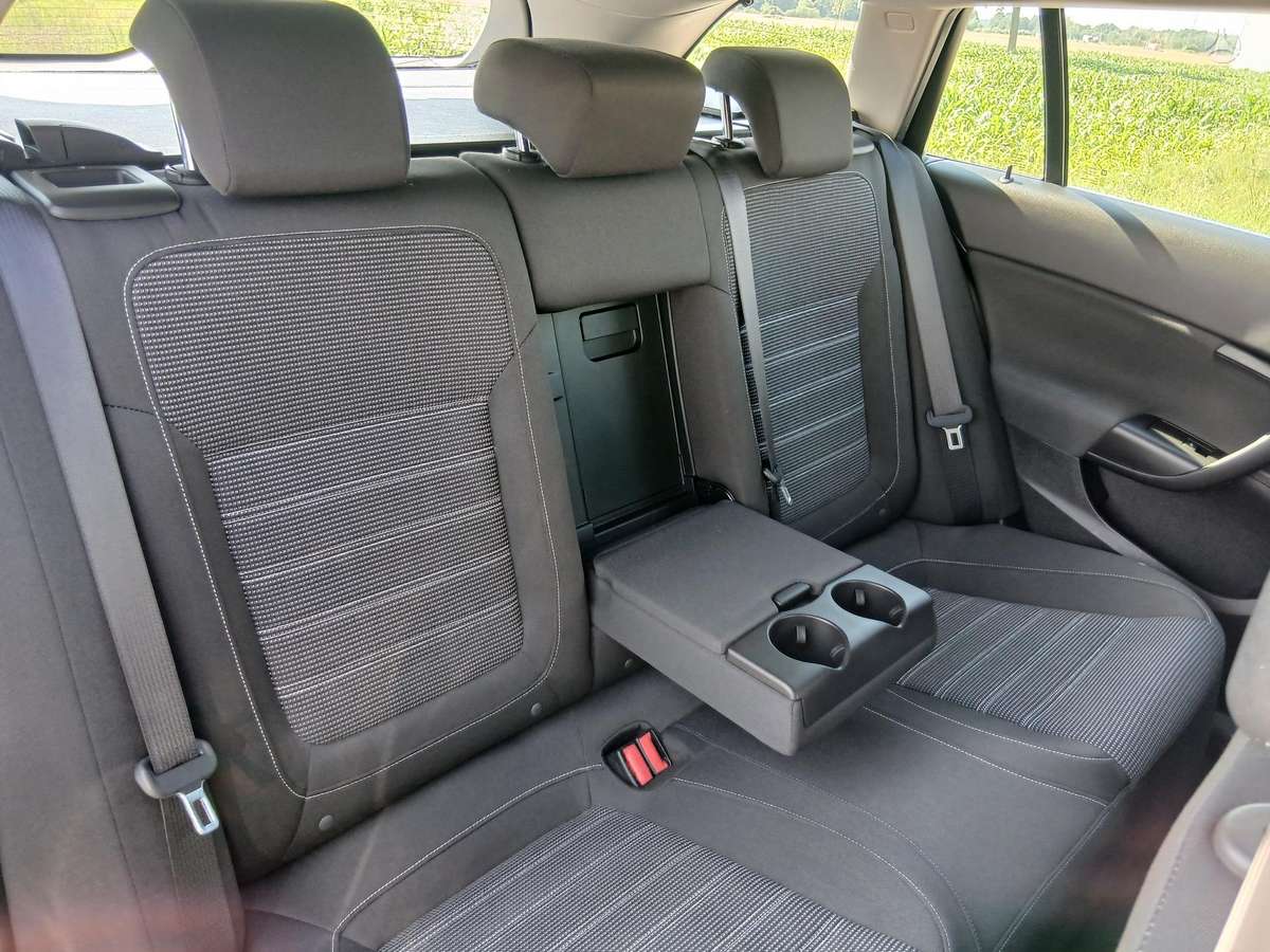 Opel Insignia, 2.0 l., Универсал