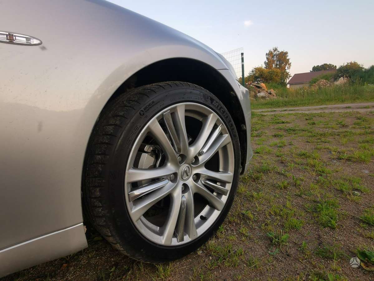 Lexus IS 220, 2.2 l., Седан