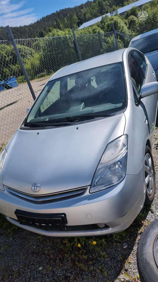 Toyota Prius dalimis