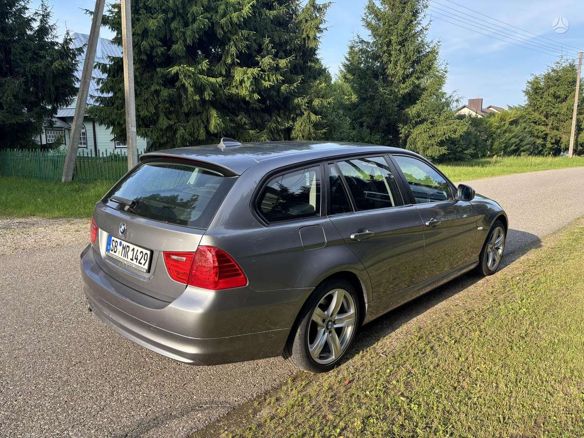 BMW 320, 2.0 l., Универсал