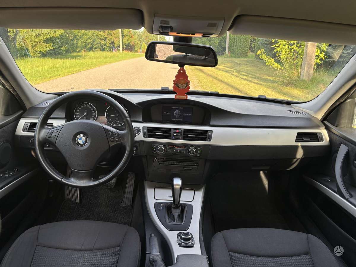 BMW 320, 2.0 l., Универсал