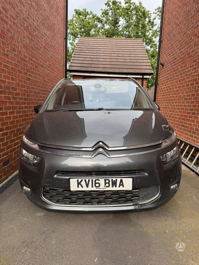 Citroen Grand C4 Picasso dalimis