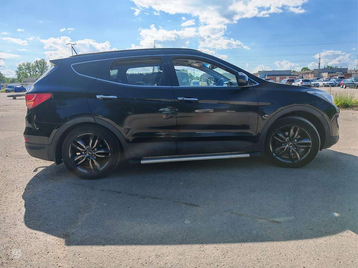 Hyundai Santa Fe for parts