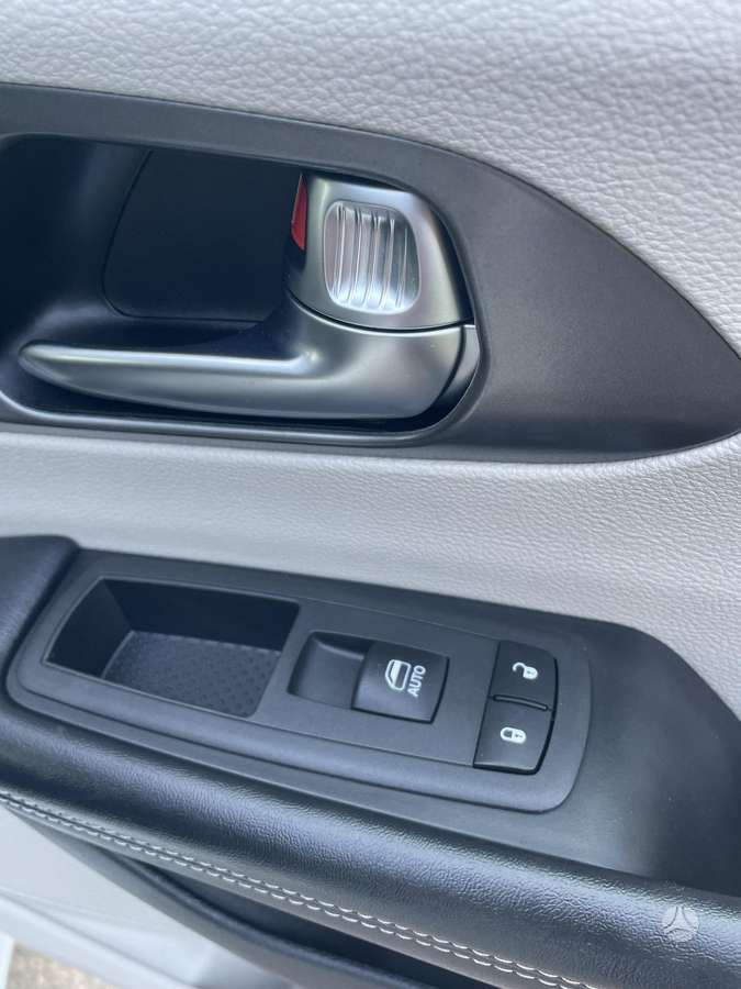 Chrysler Pacifica, 3.6 l., Минивэн