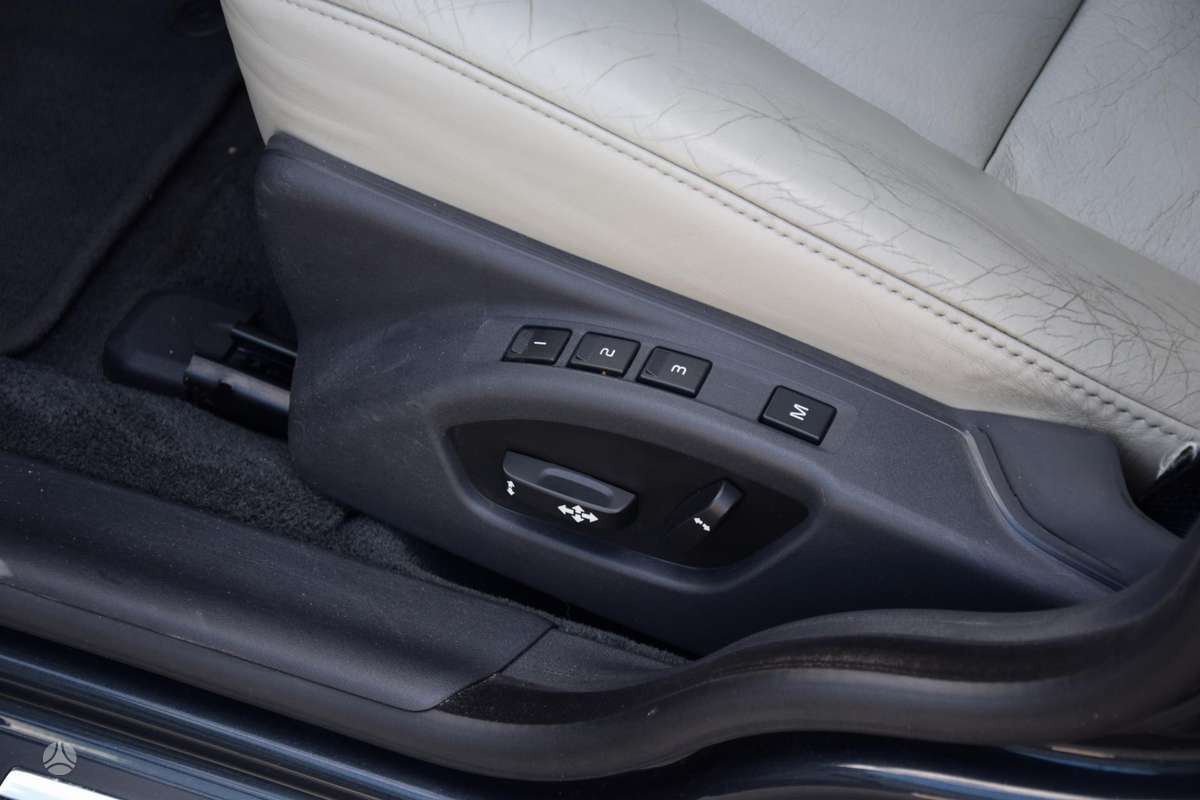Volvo V70, 2.0 l., Универсал