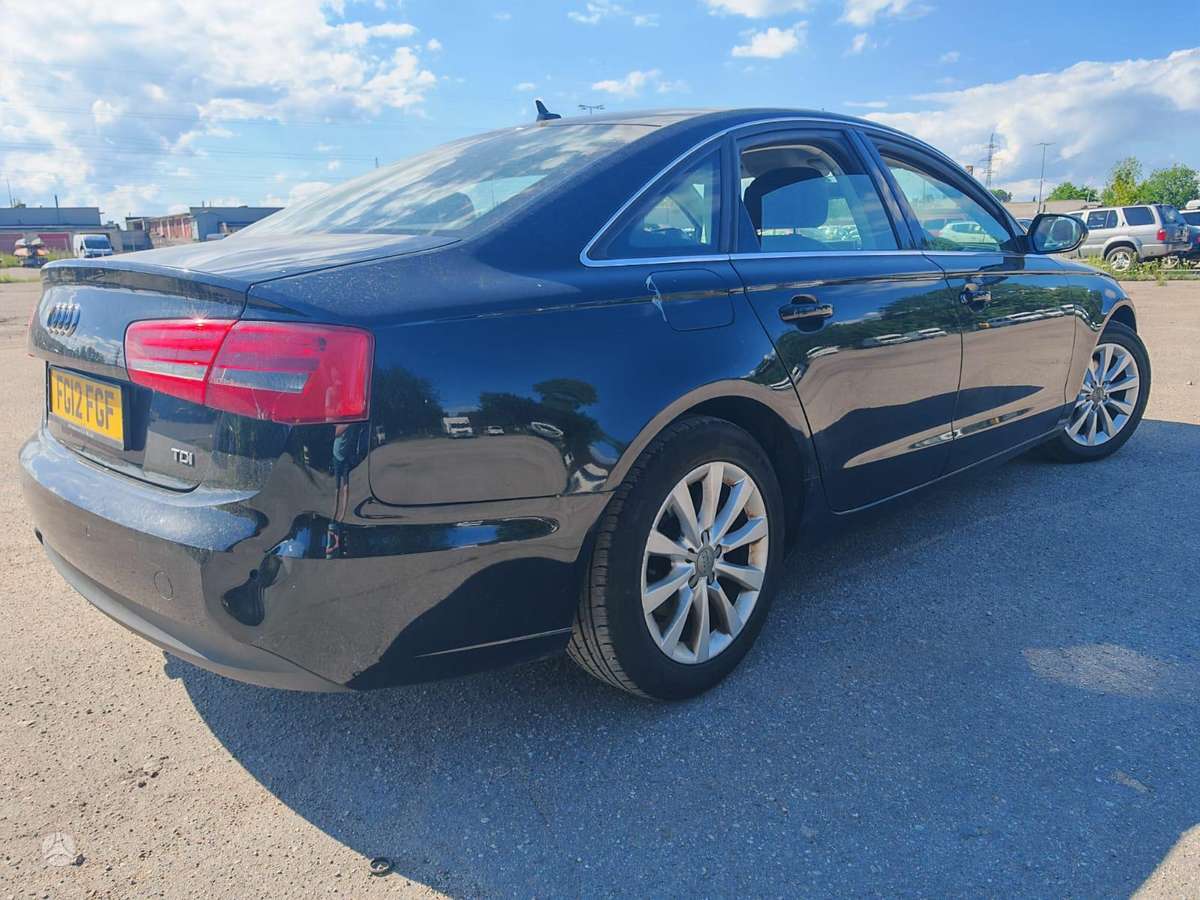 Audi A6 dalimis