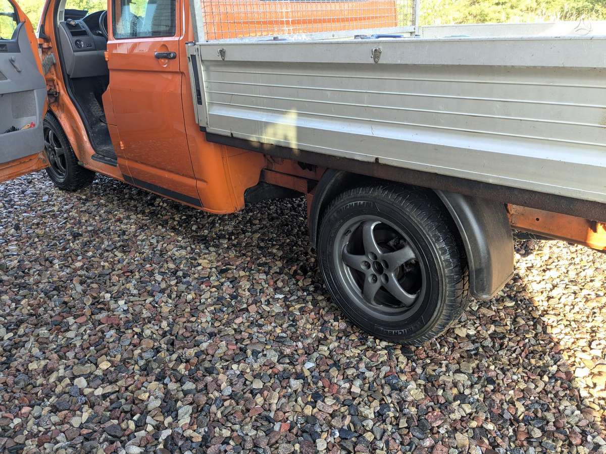 Volkswagen Transporter - 3
