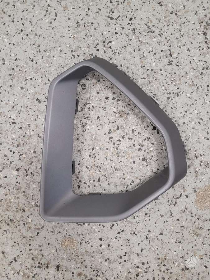 Audi Q3 apdailos detalės