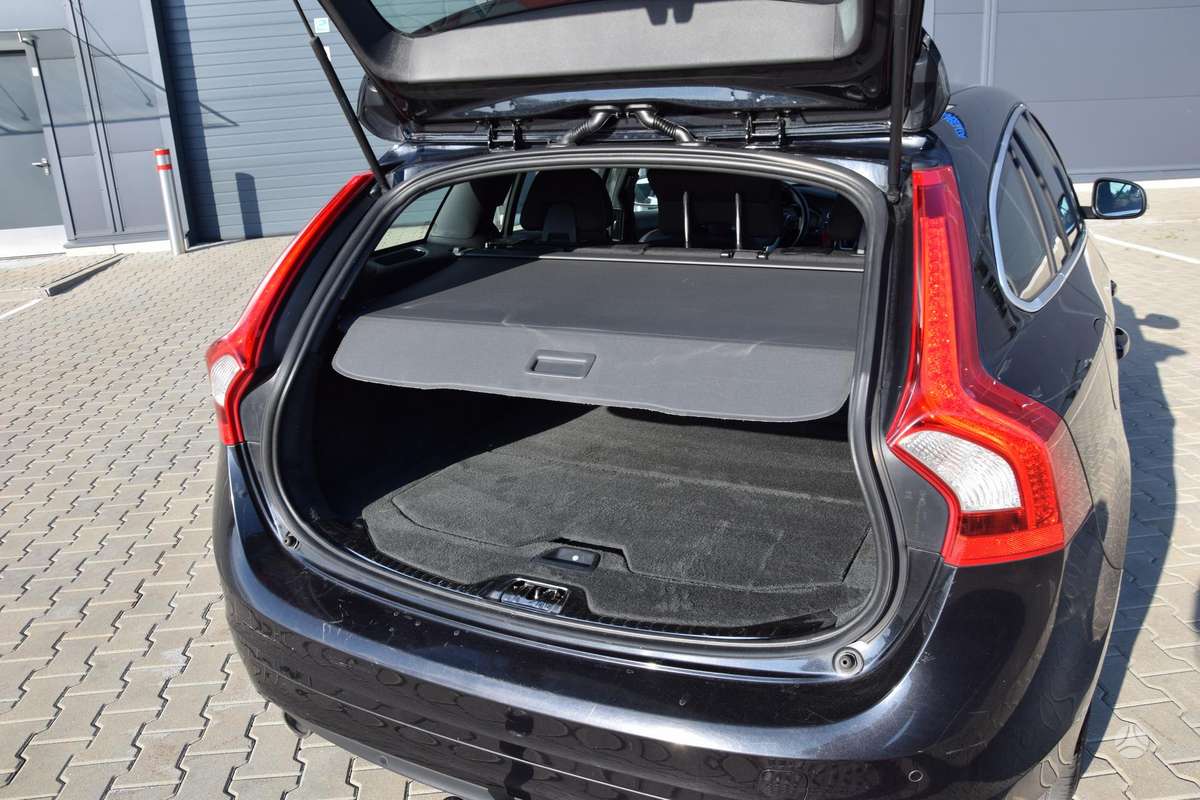 Volvo V60, 2.0 l., Универсал