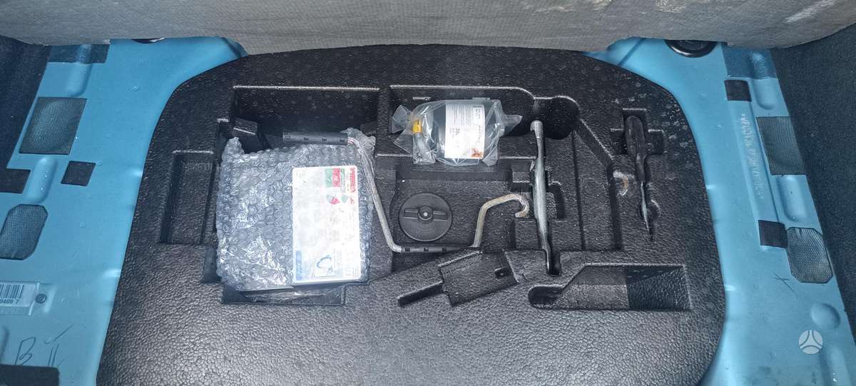 Ford Ka, 1.3 l., hatchback