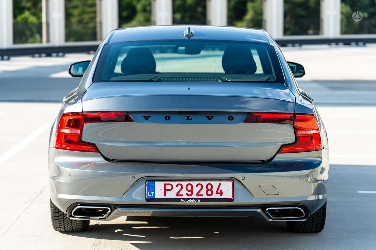 Volvo S90, 2.0 l., Седан