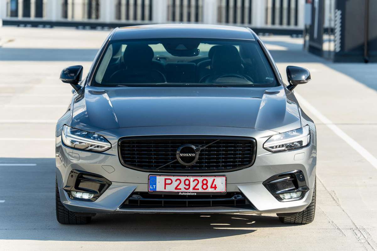 Volvo S90, 2.0 l., Седан
