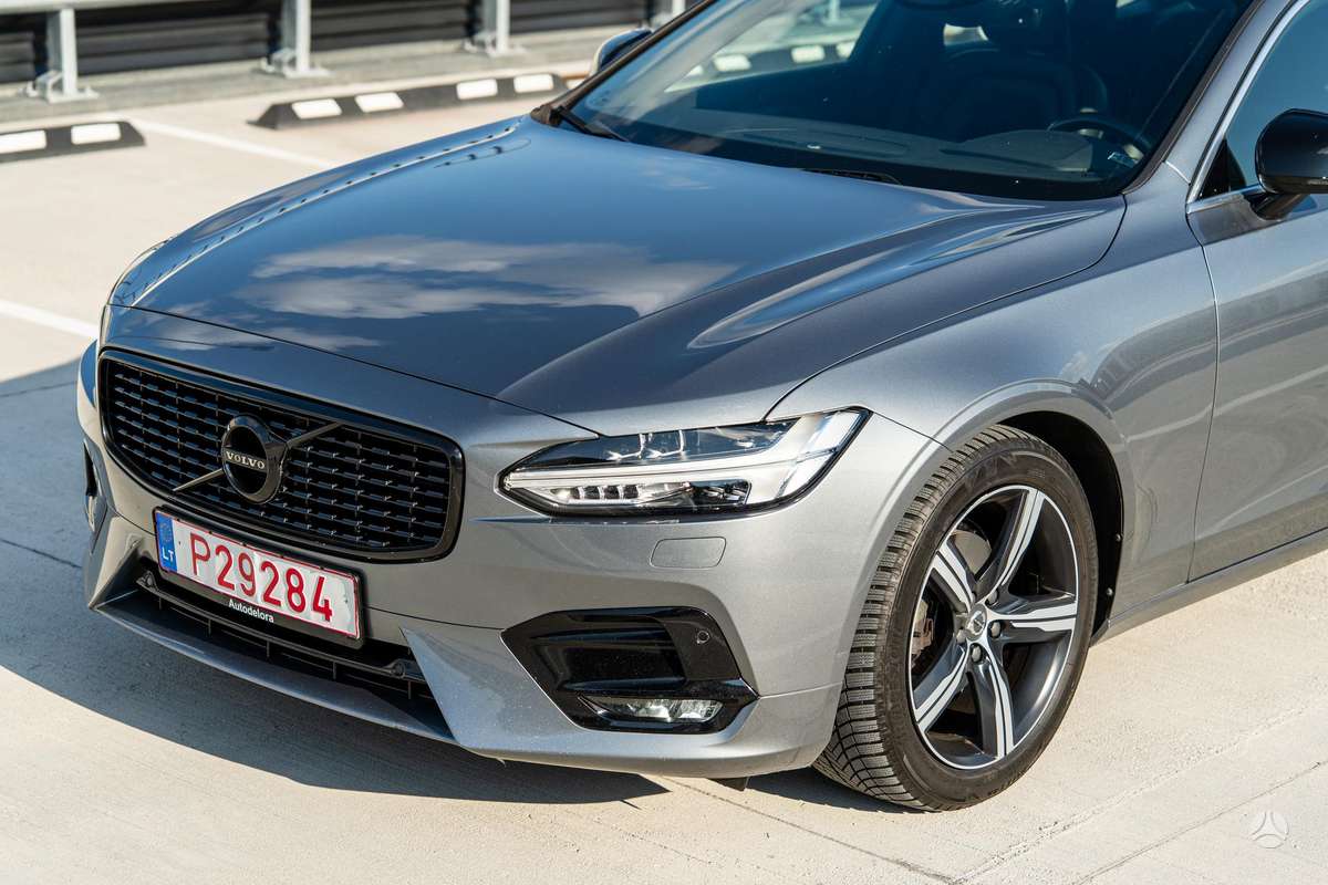 Volvo S90, 2.0 l., Седан