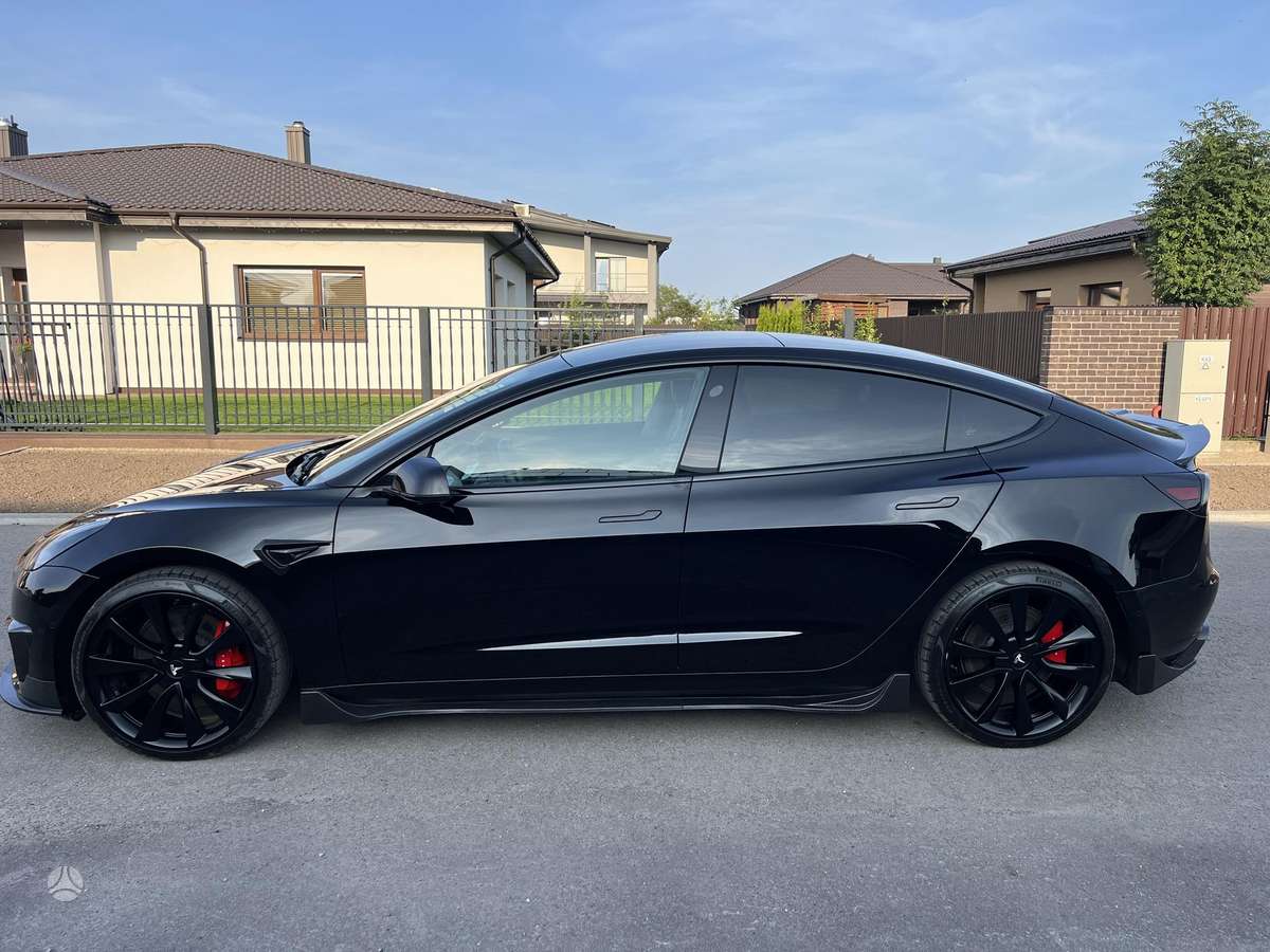 Tesla Model 3, 74 kWh, sedanas