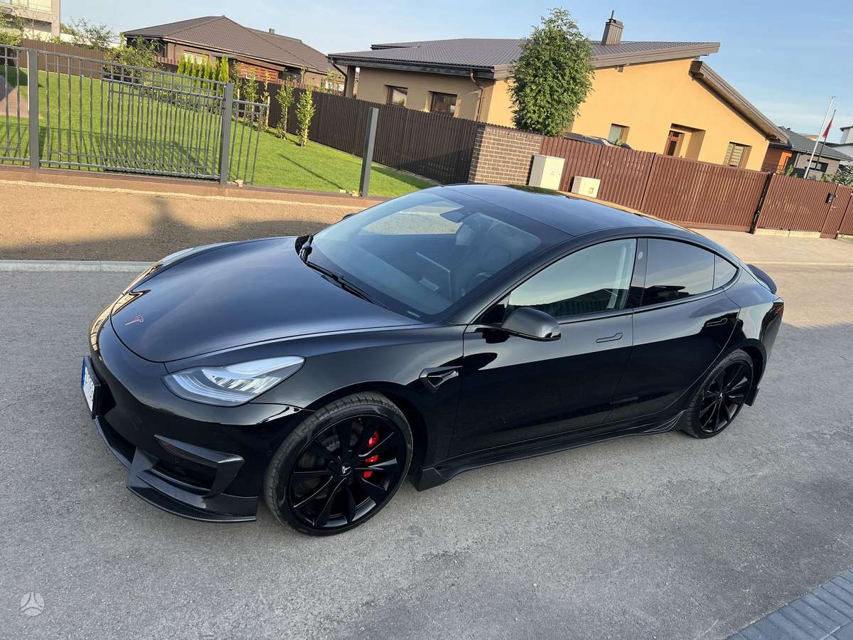 Tesla Model 3, 74 кВт·ч, Седан