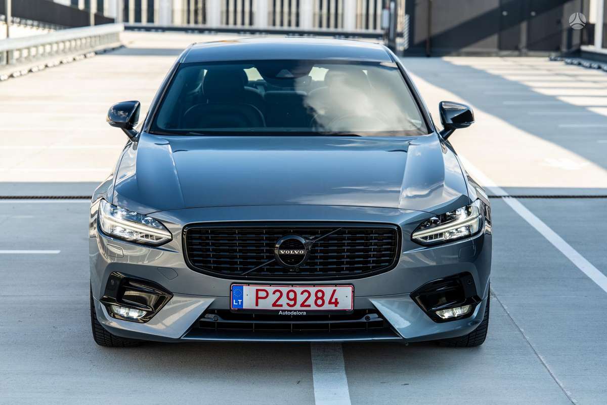 Volvo S90, 2.0 l., Седан