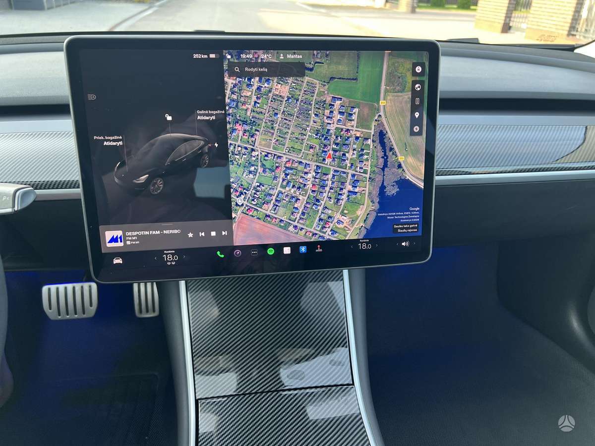 Tesla Model 3, 74 кВт·ч, Седан