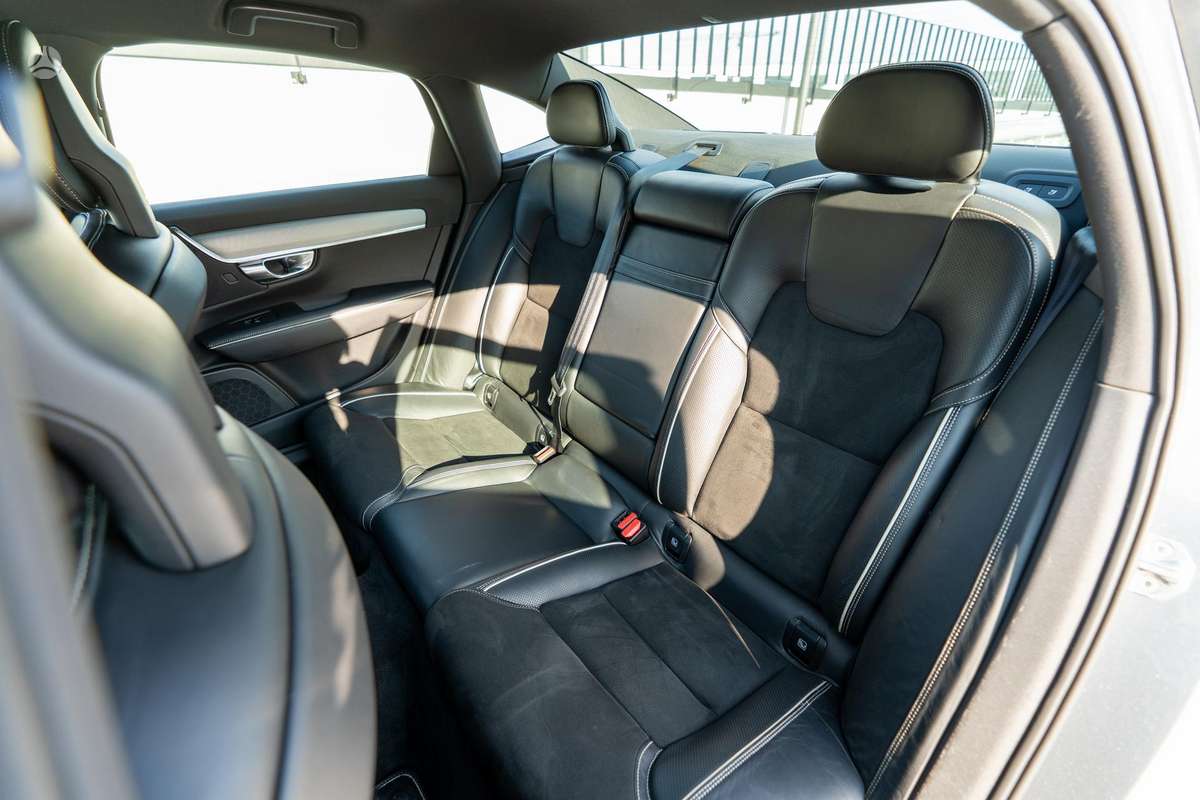 Volvo S90, 2.0 l., Седан