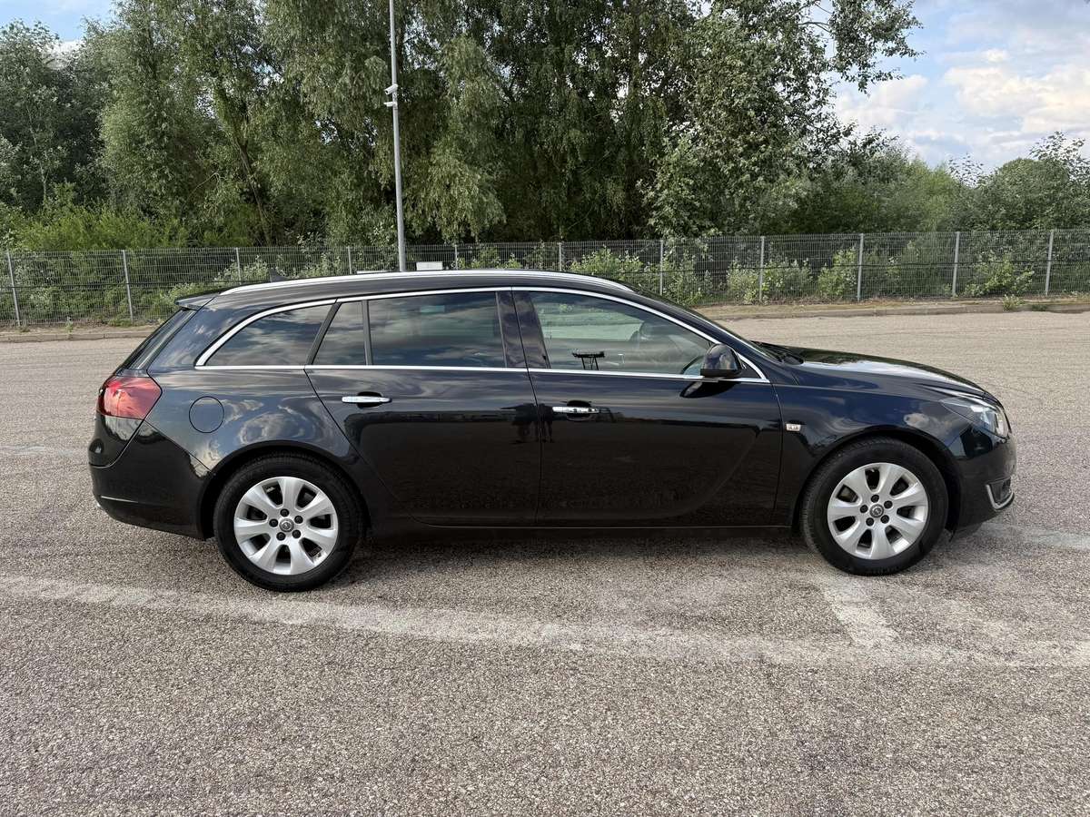 Opel Insignia, 2.0 l., wagon